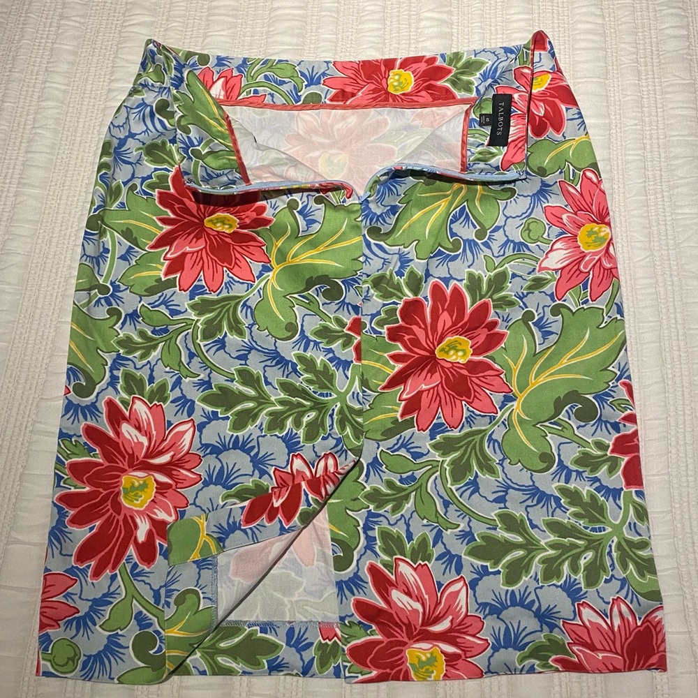 Talbots Eye Catching Vibrant Floral Pencil Skirt – Multicolor Cotton, Size 10